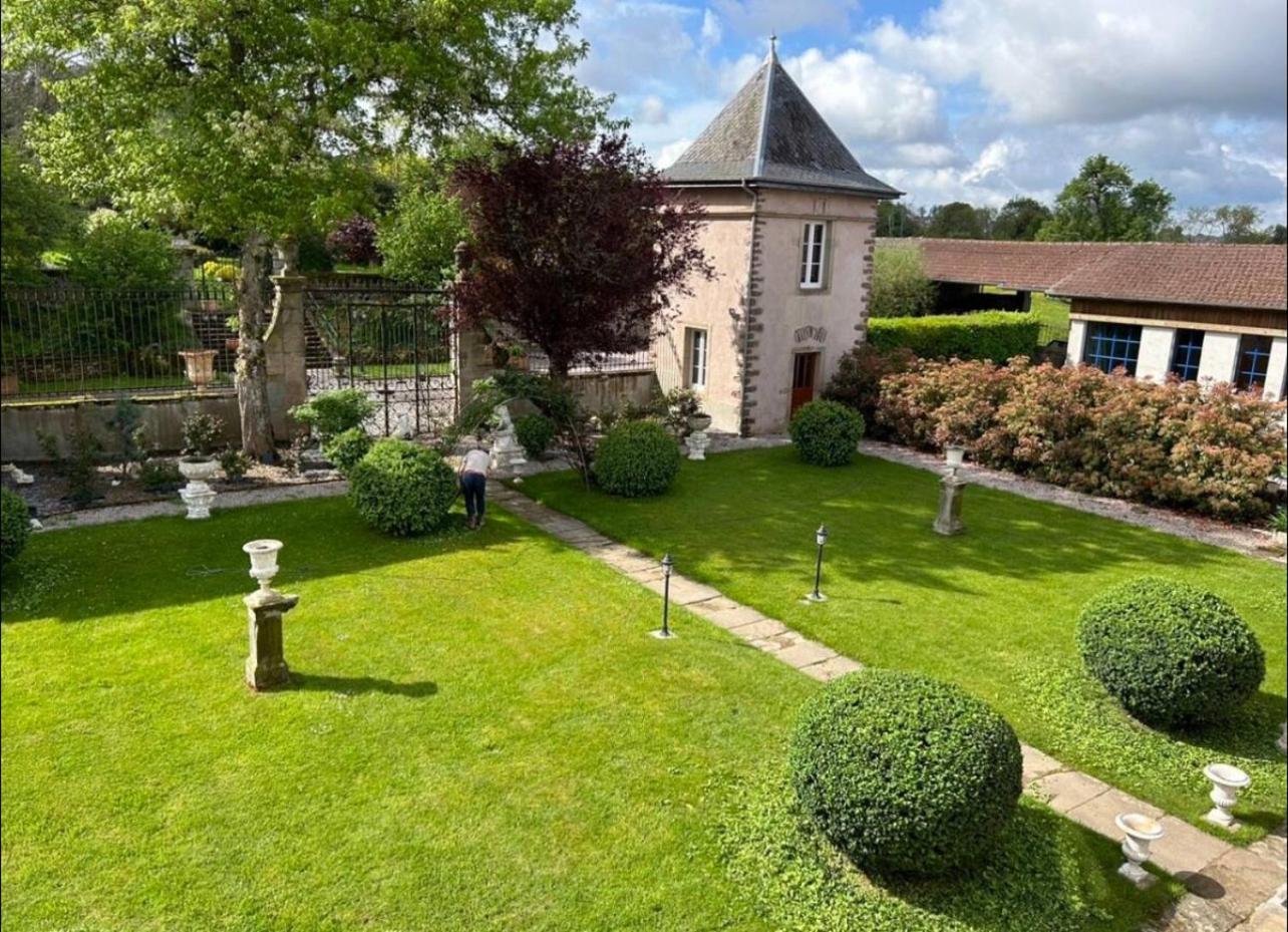 Le Chateau De Failloux Épinal Kültér fotó