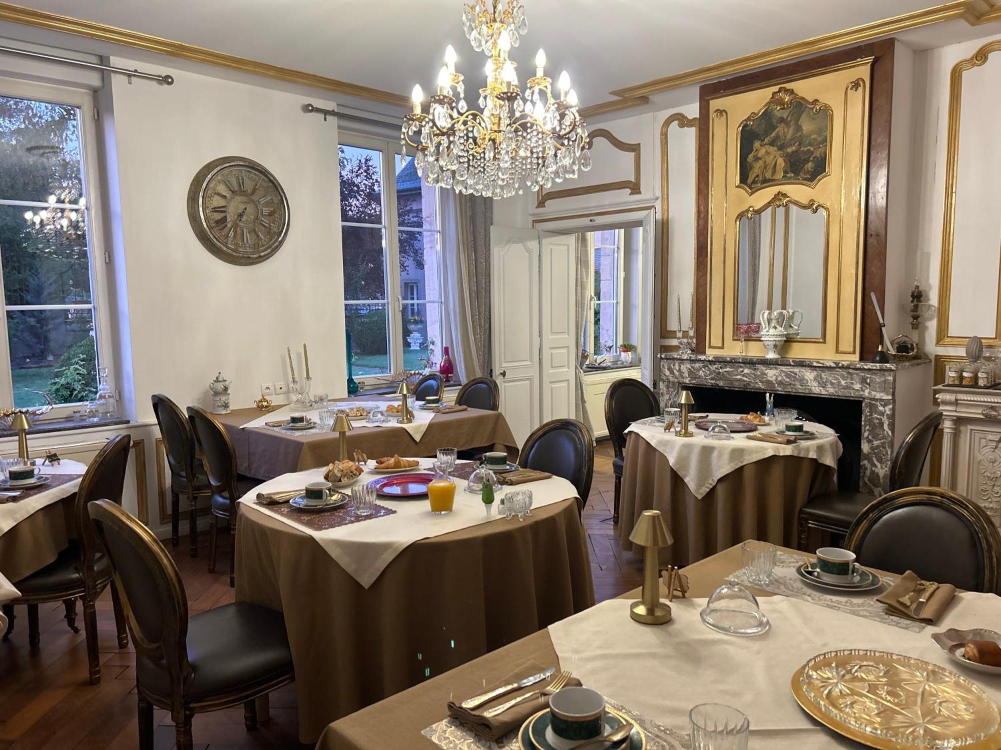 Le Chateau De Failloux Épinal Kültér fotó